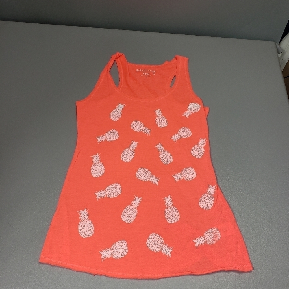 Orange pineapple tank size XS